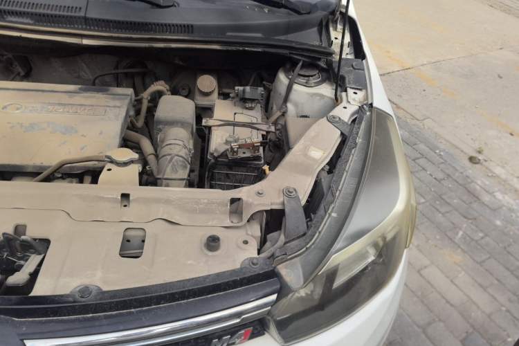 Used Great Wall M4 2012 1.5L Manual Luxury Version Engine Bay Left