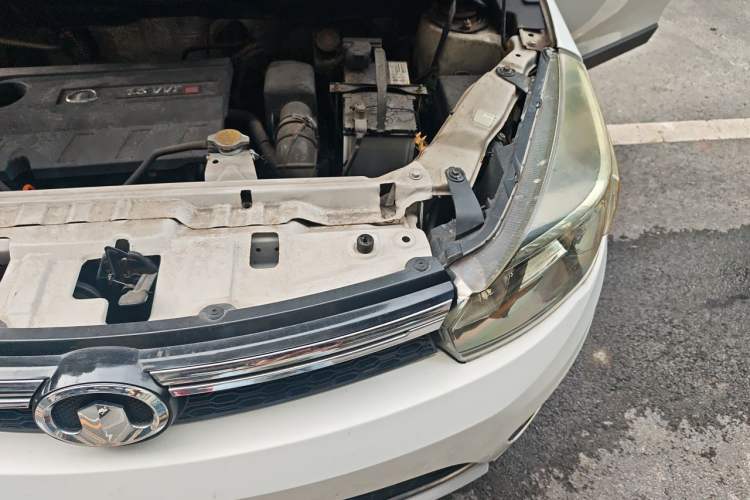 Used Great Wall M4 2012 1.5L Manual Comfort Version Engine Bay Left