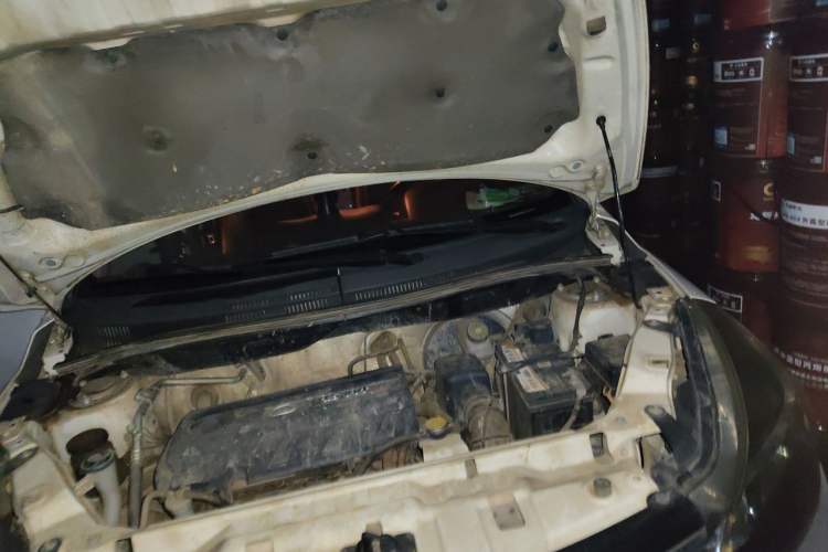 Used Great Wall M4 2012 1.5L Manual Luxury Version Engine Bay