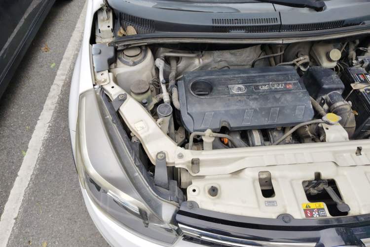 Used Great Wall M4 2012 1.5L Manual Luxury Version Engine Bay Right