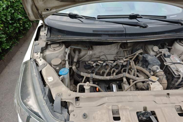 Used Great Wall M4 2012 1.5L Manual Luxury Version Engine Bay Right
