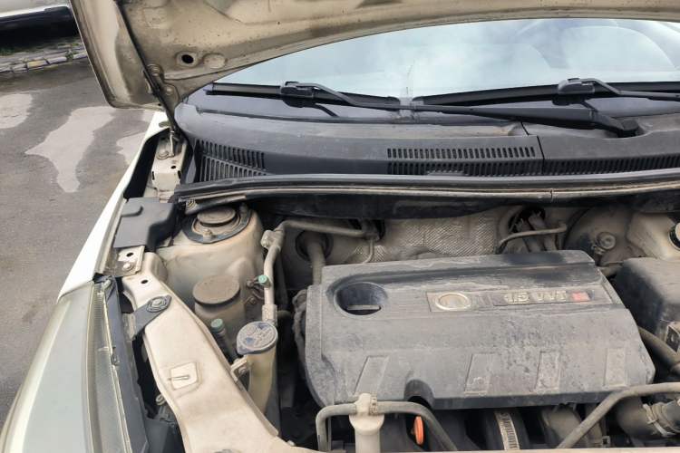 Used Great Wall M4 2012 1.5L Manual Luxury Version Engine Bay Right