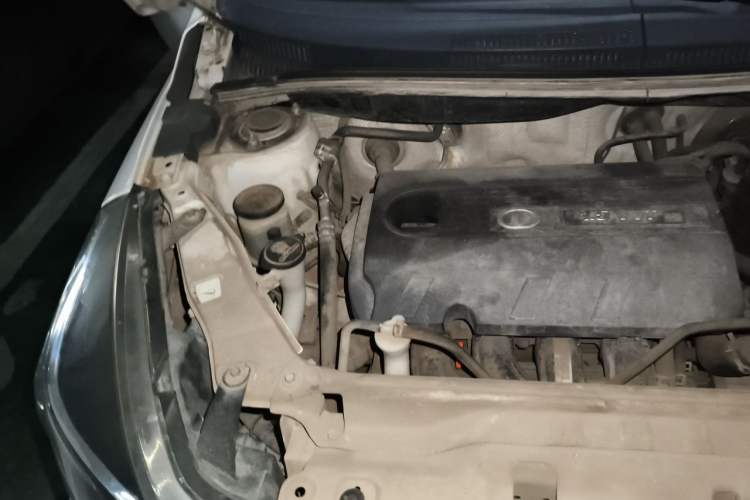 Used Great Wall M4 2012 1.5L Manual Luxury Version Engine Bay Right