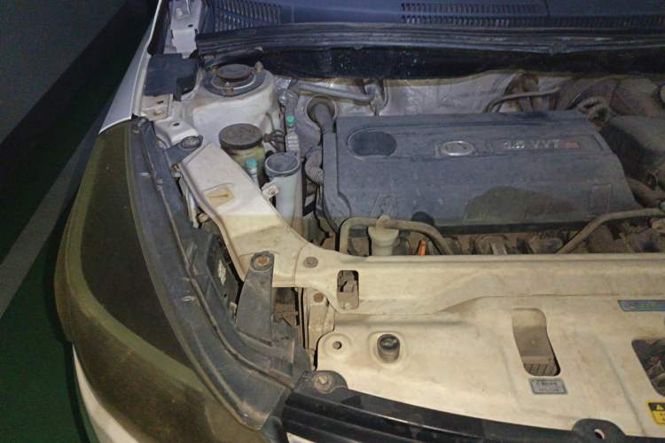 Used Great Wall M4 2012 1.5L Manual Luxury Version Engine Bay Right