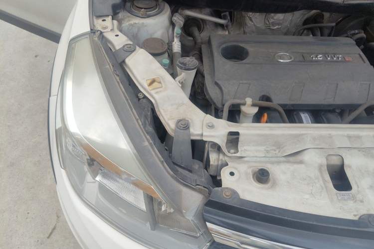 Used Great Wall M4 2012 1.5L Manual Luxury Version Engine Bay Right