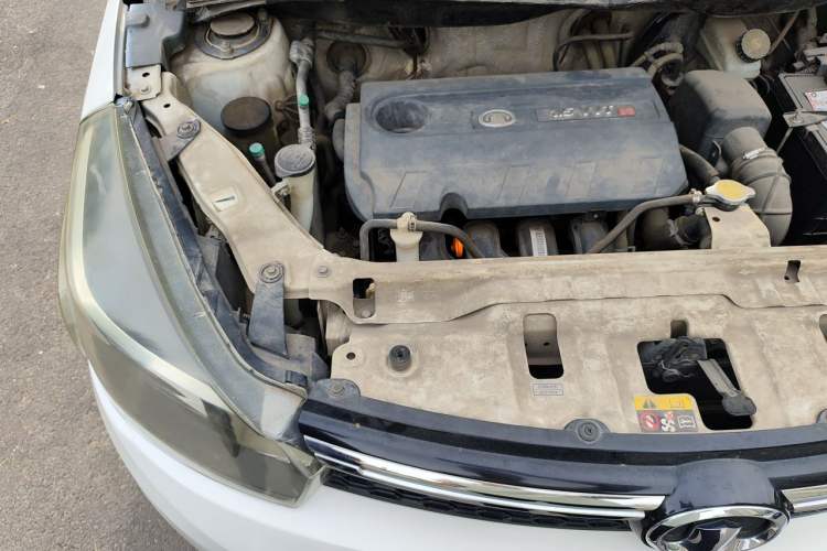 Used Great Wall M4 2012 1.5L Manual Comfort Version Engine Bay Right
