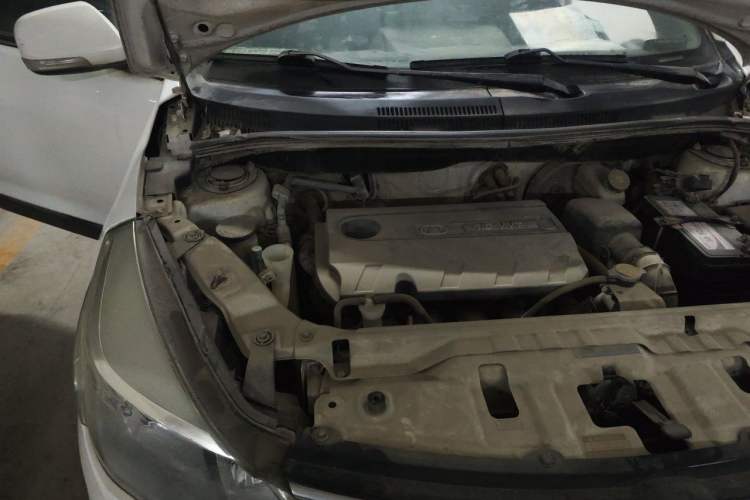 Used Great Wall M4 2012 1.5L Manual Luxury Version Engine Bay Right
