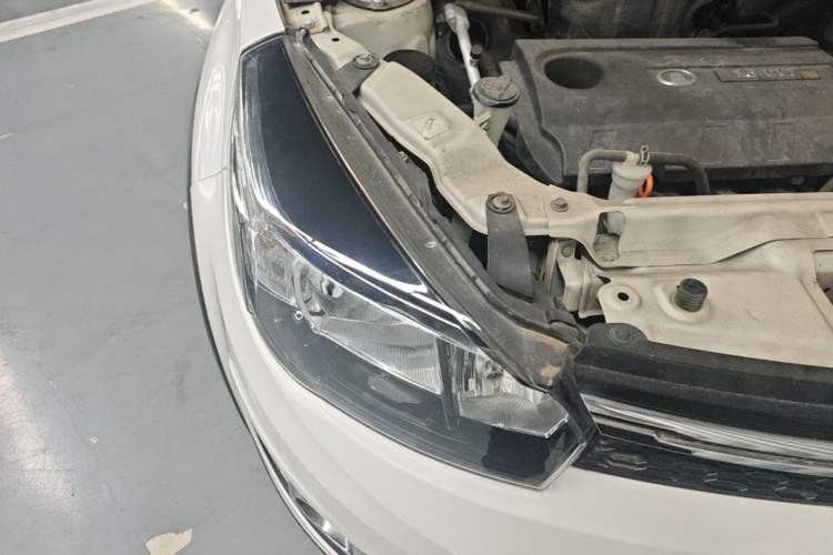 Used Great Wall M4 2012 1.5L Manual Luxury Version Engine Bay Right