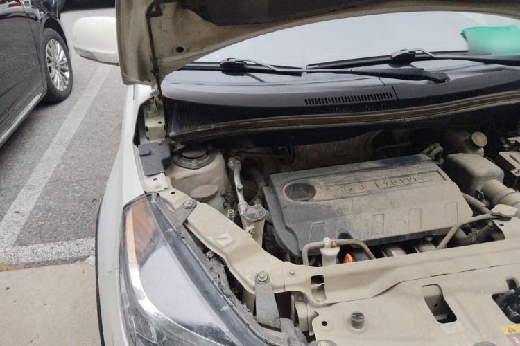 Used Great Wall M4 2012 1.5L Manual Luxury Version Engine Bay Right