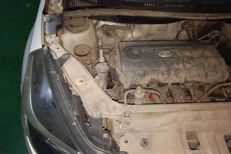 Used Great Wall M4 2012 1.5L Manual Comfort Version Engine Bay Right