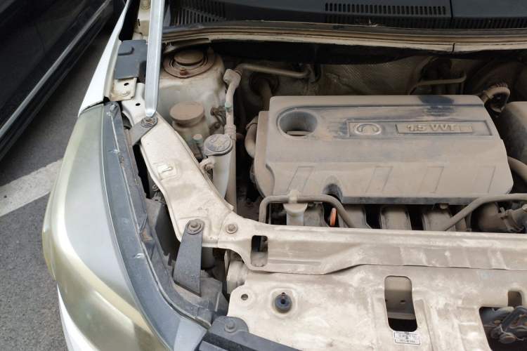 Used Great Wall M4 2012 1.5L Manual Luxury Version Engine Bay Right