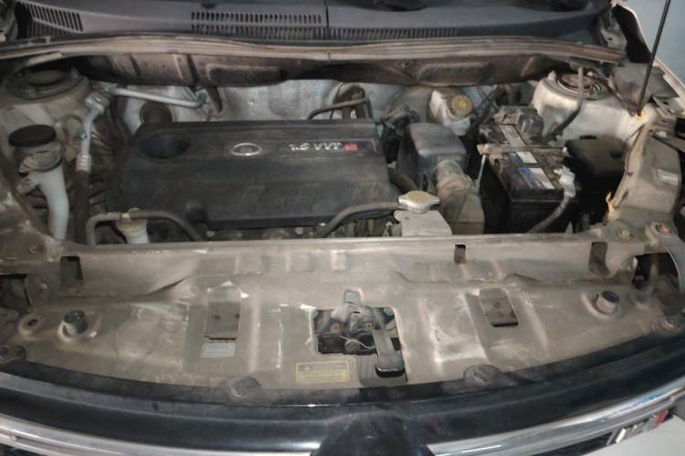 Used Great Wall M4 2012 1.5L Manual Luxury Version Engine Bay