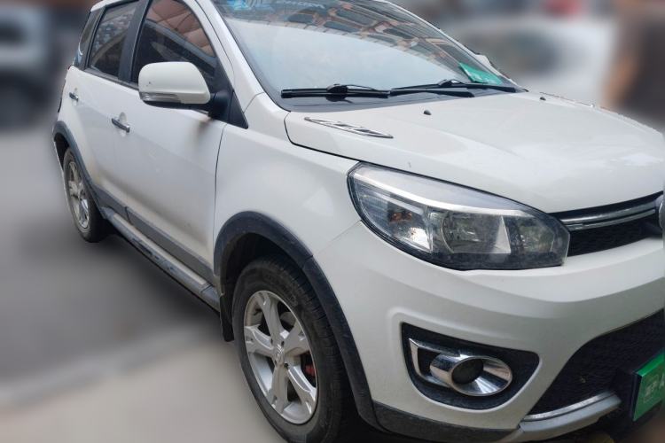 Used Great Wall M4 2012 1.5L Manual Luxury Version Front Right 45 Deg