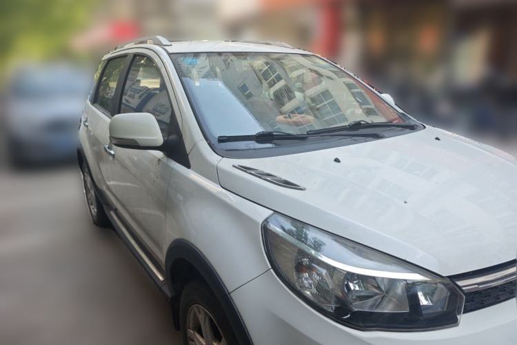 Used Great Wall M4 2012 1.5L Manual Luxury Version Front Right 45 Deg