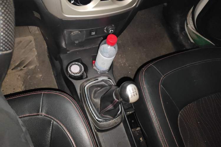 Used Great Wall M4 2012 1.5L Manual Luxury Version Gear Lever