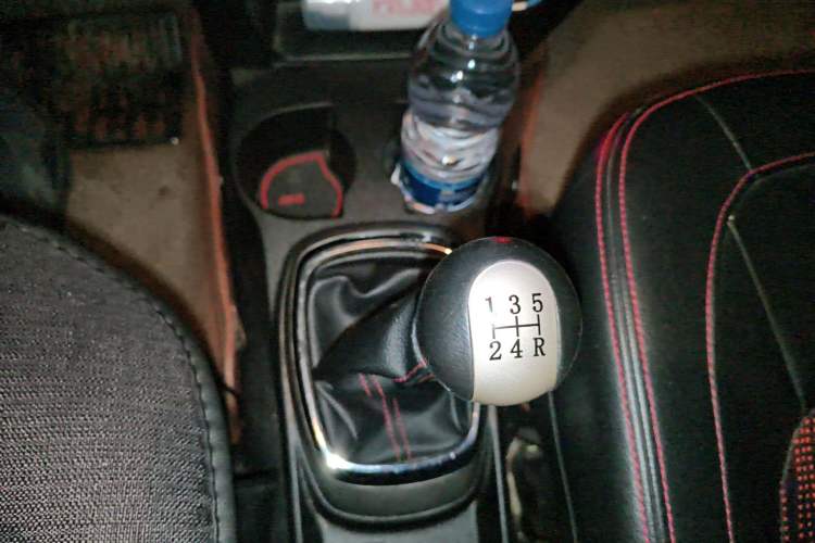 Used Great Wall M4 2012 1.5L Manual Comfort Version Gear Lever