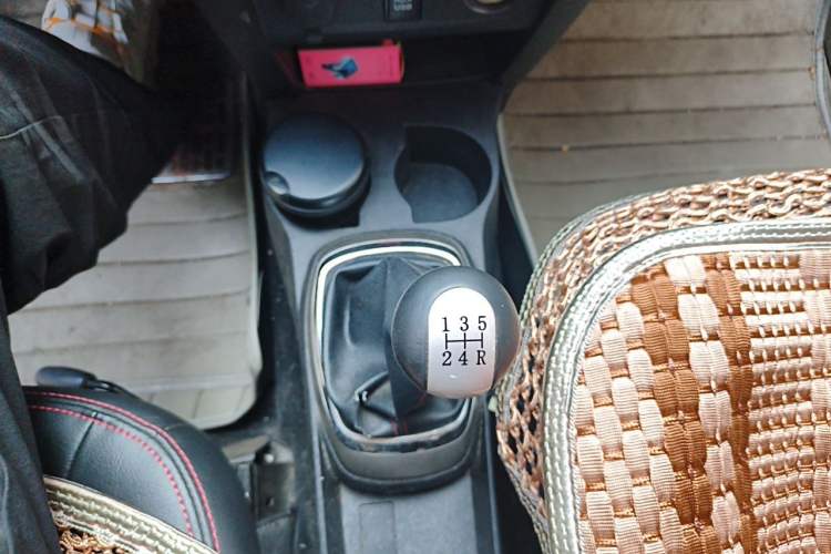 Used Great Wall M4 2012 1.5L Manual Luxury Version Gear Lever