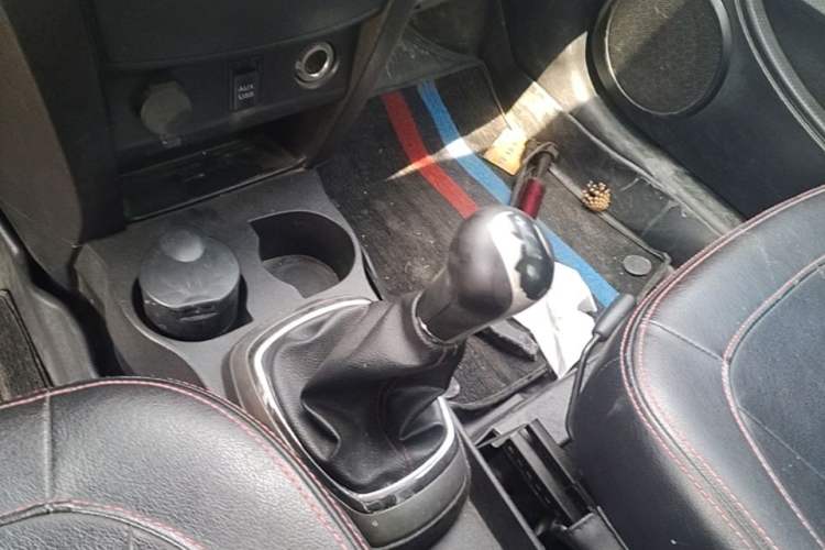Used Great Wall M4 2012 1.5L Manual Luxury Version Gear Lever