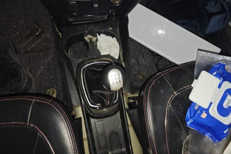 Used Great Wall M4 2012 1.5L Manual Luxury Version Gear Lever