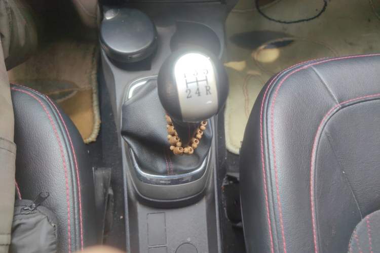 Used Great Wall M4 2012 1.5L Manual Luxury Version Gear Lever