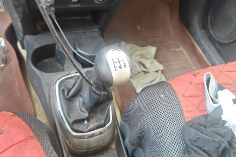 Used Great Wall M4 2012 1.5L Manual Luxury Version Gear Lever