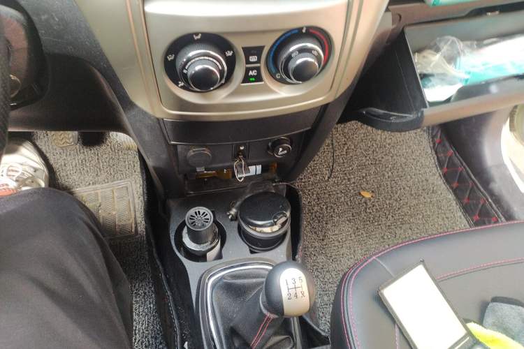 Used Great Wall M4 2012 1.5L Manual Luxury Version Gear Lever