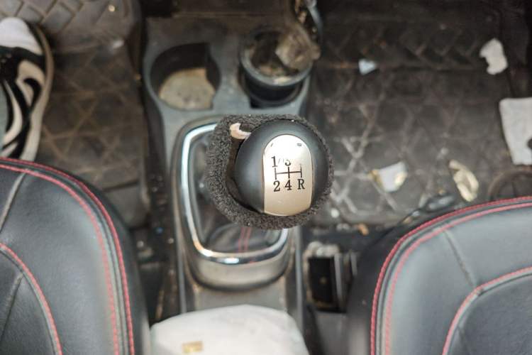 Used Great Wall M4 2012 1.5L Manual Luxury Version Gear Lever