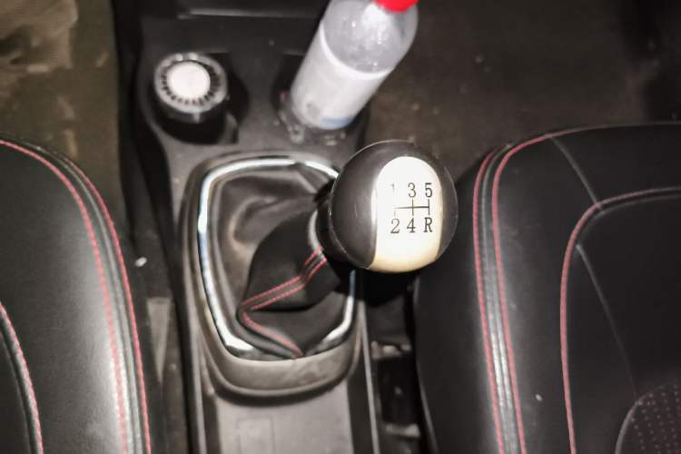 Used Great Wall M4 2012 1.5L Manual Luxury Version Gear Lever