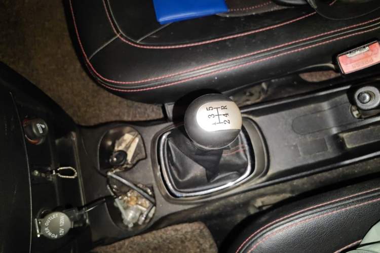 Used Great Wall M4 2012 1.5L Manual Luxury Version Gear Lever