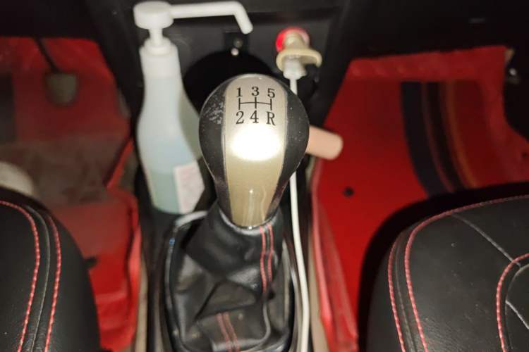 Used Great Wall M4 2012 1.5L Manual Luxury Version Gear Lever