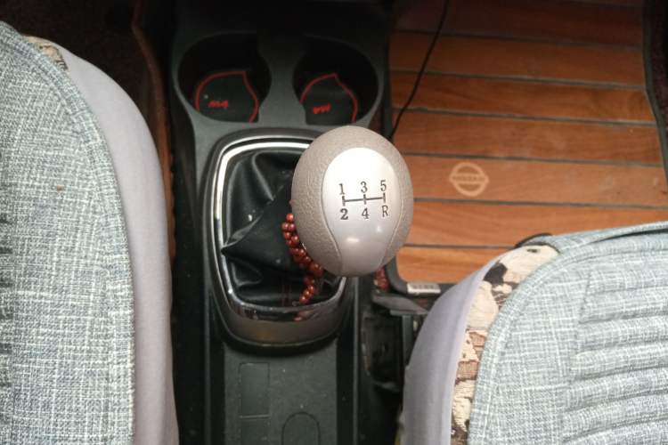 Used Great Wall M4 2012 1.5L Manual Luxury Version Gear Lever