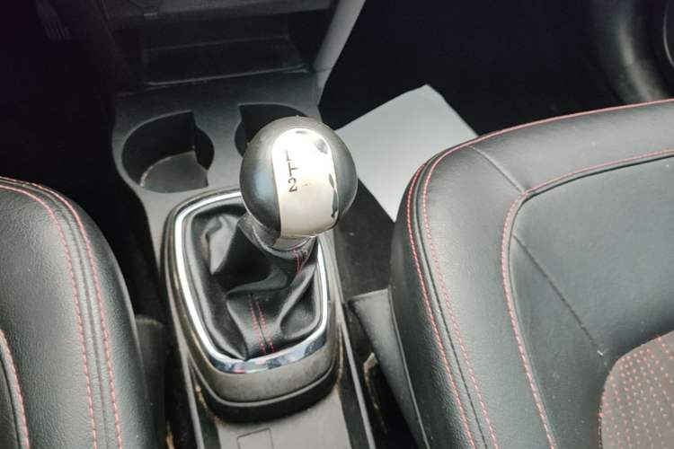 Used Great Wall M4 2012 1.5L Manual Luxury Version Gear Lever