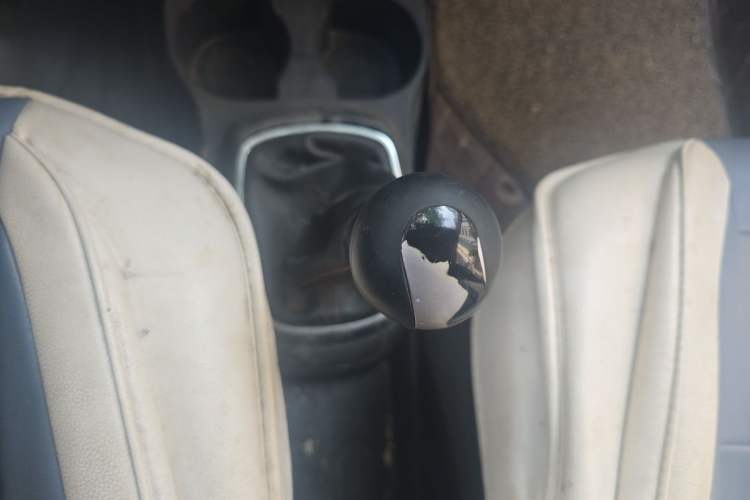 Used Great Wall M4 2012 1.5L Manual Comfort Version Gear Lever