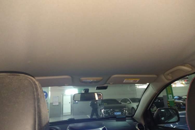 Used Great Wall M4 2012 1.5L Manual Luxury Version Headliner