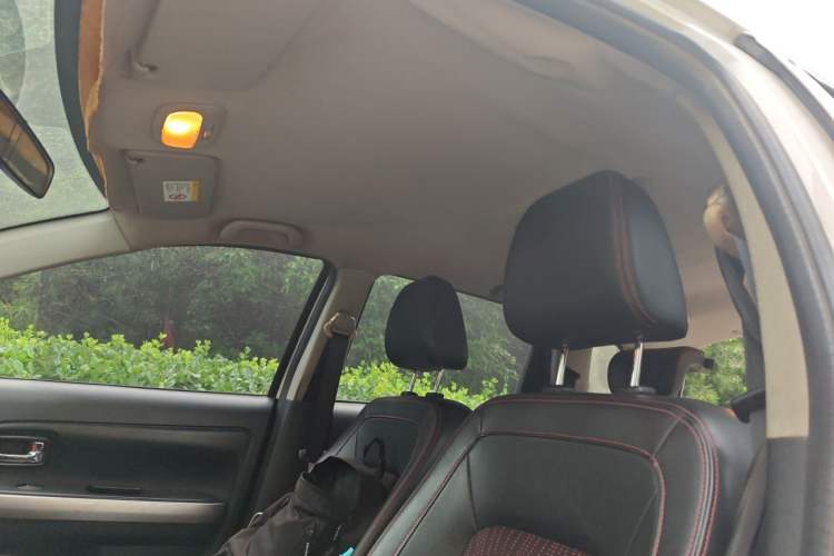 Used Great Wall M4 2012 1.5L Manual Luxury Version Headliner