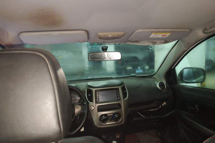 Used Great Wall M4 2012 1.5L Manual Luxury Version Headliner