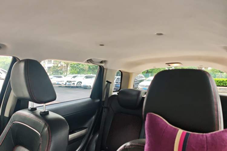 Used Great Wall M4 2012 1.5L Manual Comfort Version Headliner