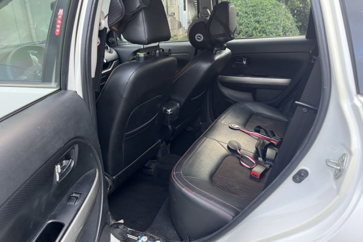 Used Great Wall M4 2012 1.5L Manual Comfort Version Interior 2