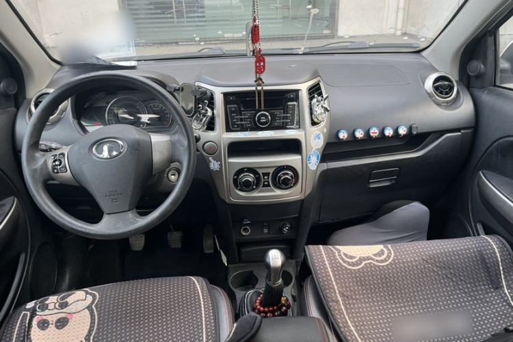 Used Great Wall M4 2012 1.5L Manual Comfort Version Interior 3