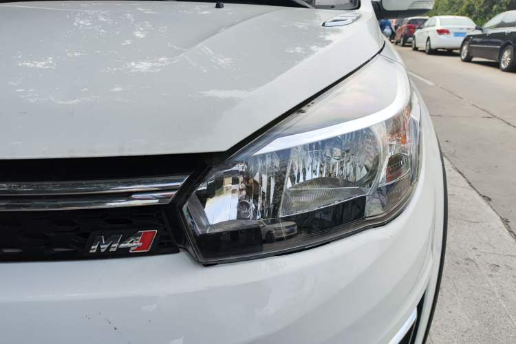 Used Great Wall M4 2012 1.5L Manual Luxury Version Left Front Headlight