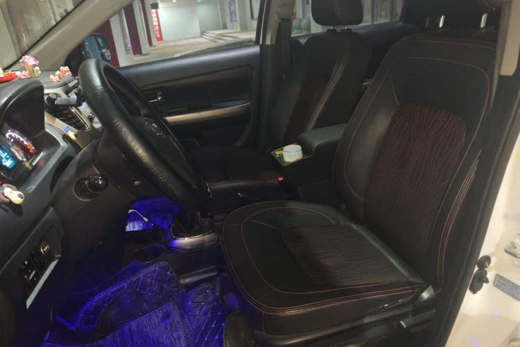 Used Great Wall M4 2012 1.5L Manual Elite Edition Left Front Seat