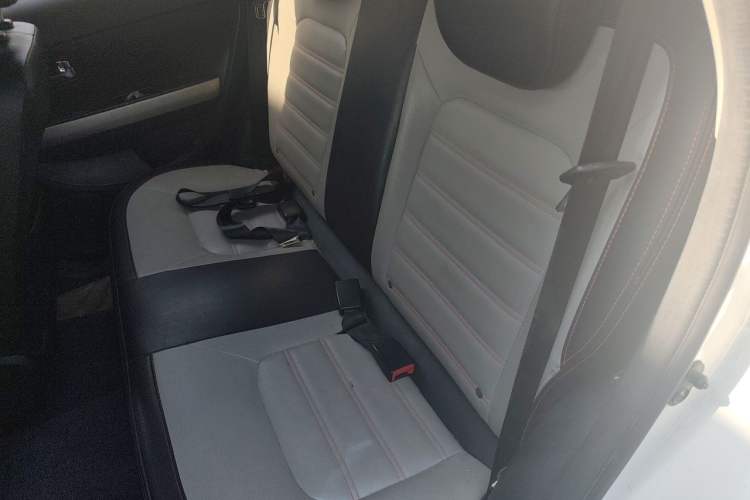 Used Great Wall M4 2012 1.5L Manual Luxury Version Left Rear Seat