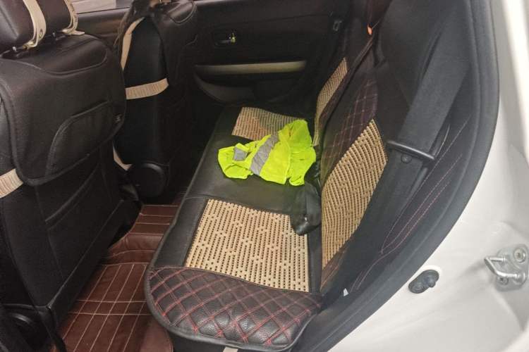 Used Great Wall M4 2012 1.5L Manual Luxury Version Left Rear Seat
