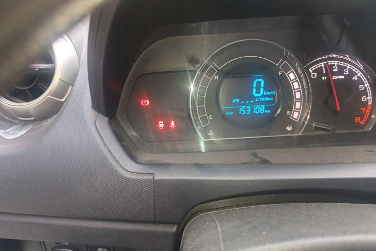 Used Great Wall M4 2012 1.5L Manual Comfort Version Odometer Close Up