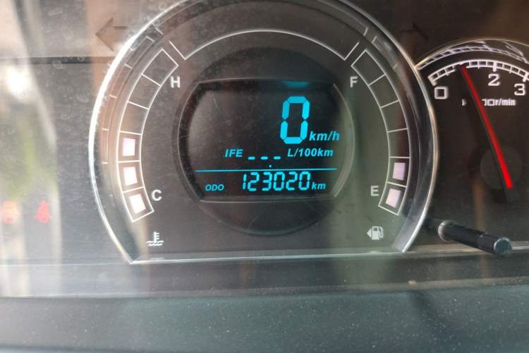 Used Great Wall M4 2012 1.5L Manual Comfort Version Odometer Close Up