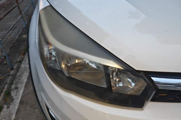 Used Great Wall M4 2012 1.5L Manual Luxury Version Right Front Headlight
