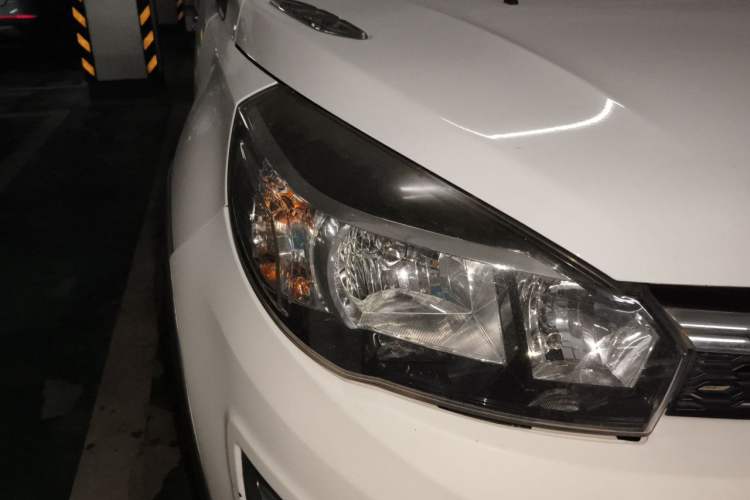 Used Great Wall M4 2012 1.5L Manual Luxury Version Right Front Headlight