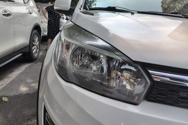 Used Great Wall M4 2012 1.5L Manual Comfort Version Right Front Headlight