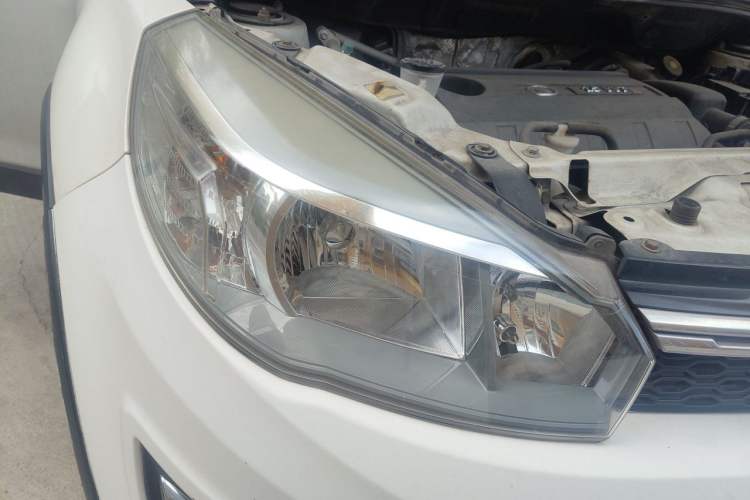 Used Great Wall M4 2012 1.5L Manual Luxury Version Right Front Headlight