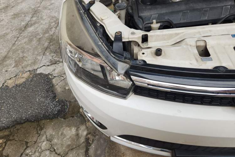 Used Great Wall M4 2012 1.5L Manual Luxury Version Right Front Headlight